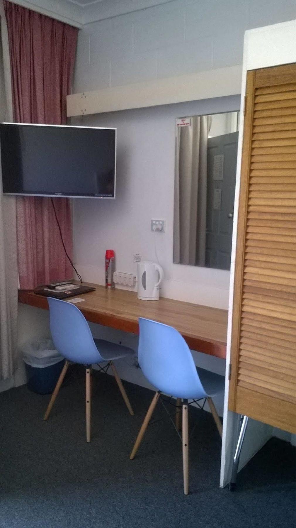 Warren Motor Inn ภายนอก รูปภาพ